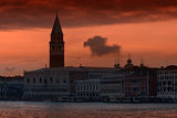залез над Венеция ; Коментари:31