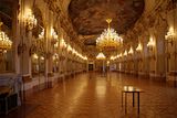 Schonbrunn palace - the Great gallery ; comments:16