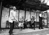 jam session on the bus station ; Коментари:9