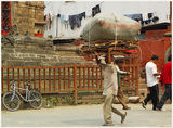 По улиците  на Катманду ; comments:16