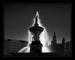 fountain ; comments:3