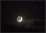 момента на съединението на Луната с Венера. ; comments:35