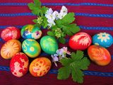 Easter eggs ; Comments:2