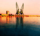 Harbour cranes ; comments:22