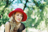 момичето с червената шапка... ; comments:6