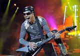 Rudolf Schenker ; Коментари:14