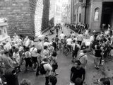 Touristic rush in Florence ; comments:2