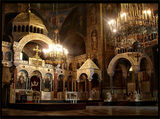 Катедрален храм "Св. Александър Невски" - олтарът, патриаршеският и царският трон ; comments:11