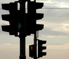 Два светофара ни делят,аз минах вече на червено,за да те срещна  този път ,дори и да е забранено... ; comments:10