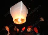 Летящи фенери,светлинно шоу пред НДК, 1дек. 2011 ; comments:6