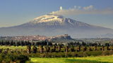 В подножието на вулкана Етна. ; comments:7