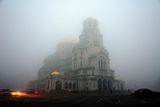 Мъглата отдели храма от парламента ; comments:11