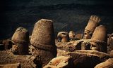 Немрут Даг (Nemrut Dagi)-гробниците на Антиох I ; comments:36