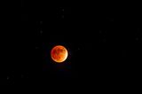 Supermoon lunar eclipse over Mohave desert ; Коментари:5