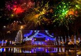 Варна - запалването на Коледната елха ; comments:7