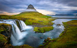 Kirkjufellsfoss and Kirkjufell 2 ; comments:60