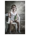 летен селски портрет с краставица ; comments:57
