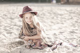 Цвете на плаж, расте, слънцето събира, щастие твори! ; comments:2