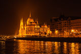 Унгарският парламент в Будапеща ; Коментари:5