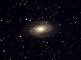 M81 - Bode's Nebula ; comments:8
