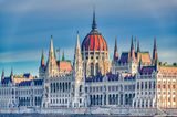 Унгарски парламент ; comments:6