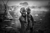 Crying child Mundari, South Sudan ; comments:16