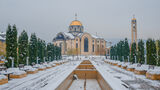 Храм и парк Свети Дух в снежна премяна ; comments:5